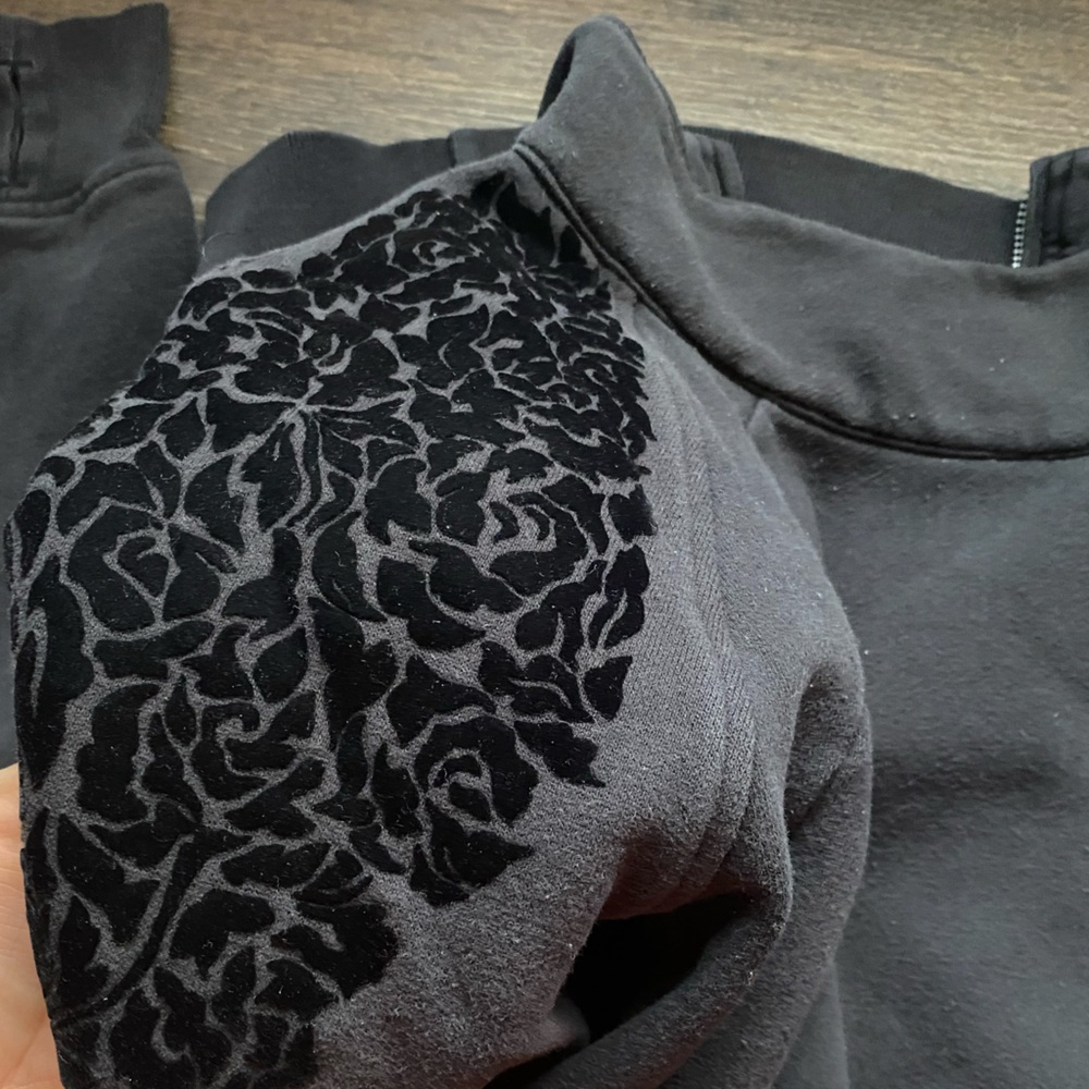 Lululemon Floral Flock Pullover View 5